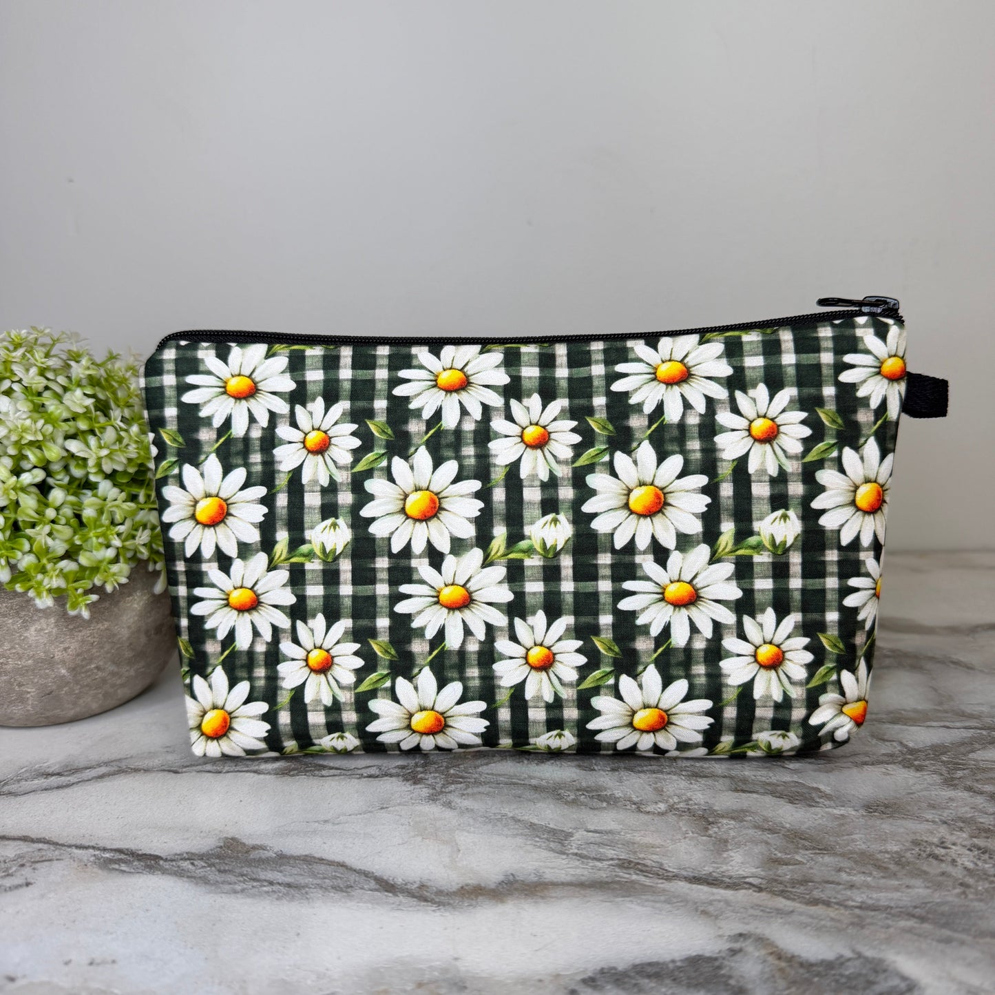 Pouch - Floral Olive Gingham Daisy