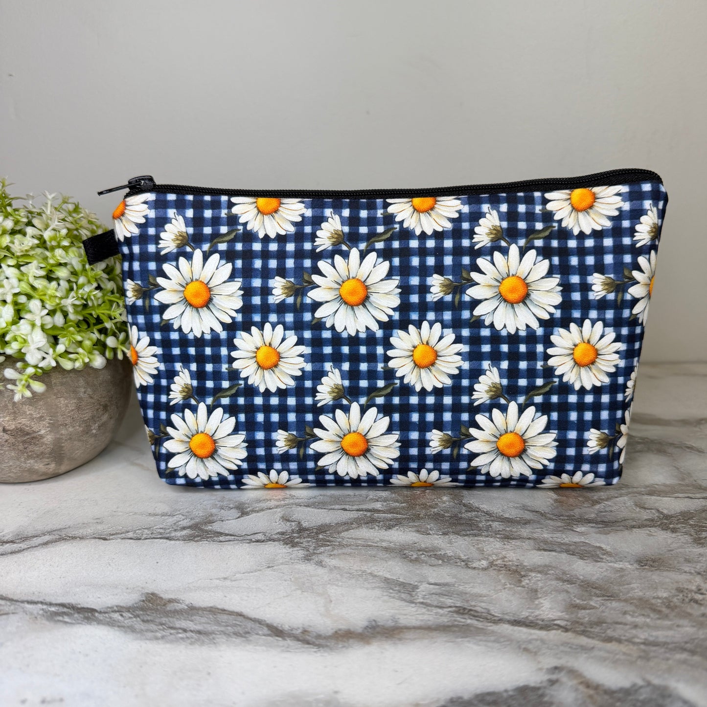 Pouch - Floral Blue Daisy Gingham