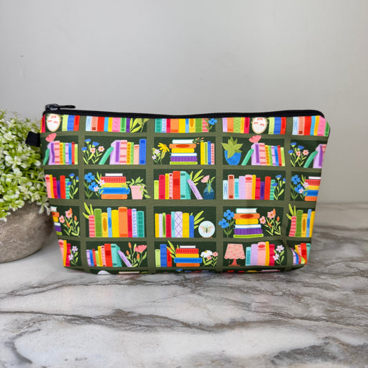 Pouch - Book Bookshelf Green