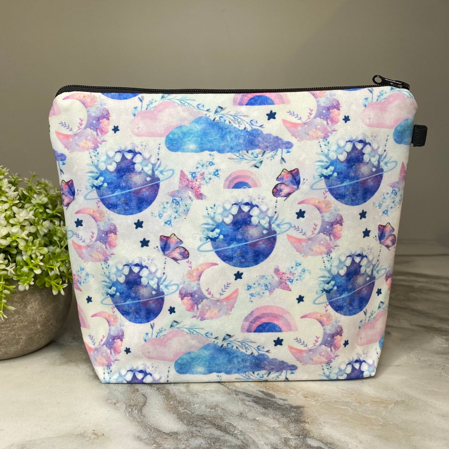 Pouch XL - Floral, Sky Moon Butterfly
