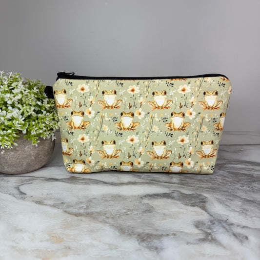 Pouch - Animal, Frog Green Floral